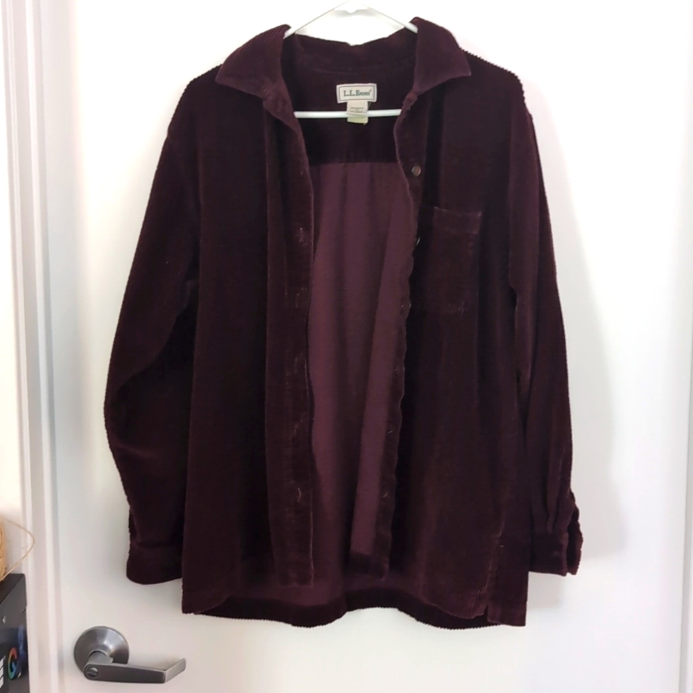 L.L. Bean Women's Courduroy Button Down Shirt Burgundy Purple Size Large - Picture 7 of 11